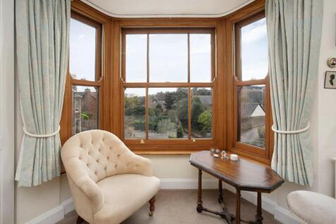 Bay Window