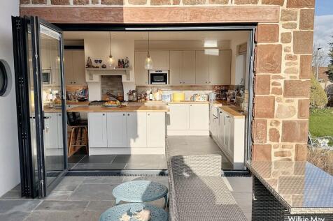 Bi-folding doors
