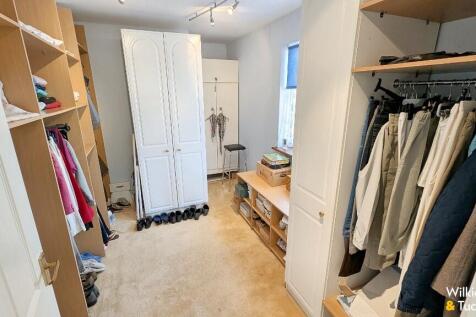 Dresssing room