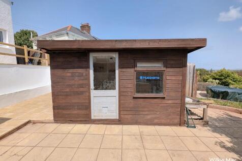 Shed