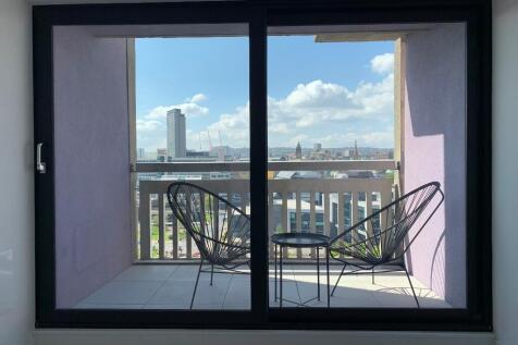 Actual Apartment 