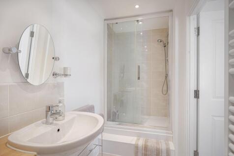Bed Two En-Suite