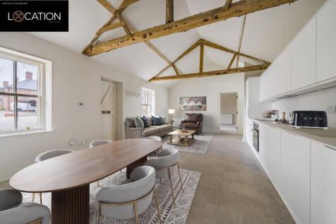 Lounge / Kitchen / Diner