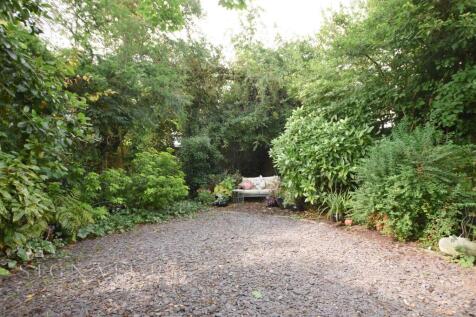 Garden 2.jpg