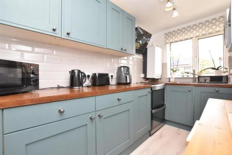 Kitchen (11).jpg