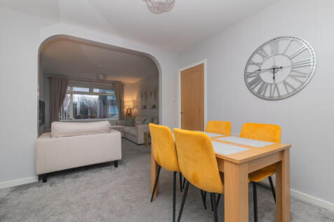 38 Gleniffer Road, Renfrew Pa4 0re L-6