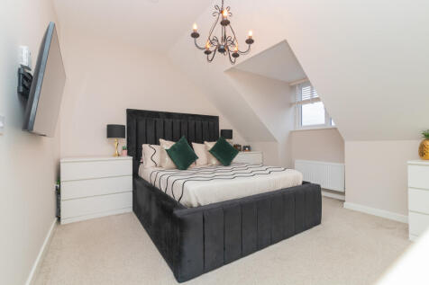 56 Barskiven Circle Paisley PA1 2FA 3L-25