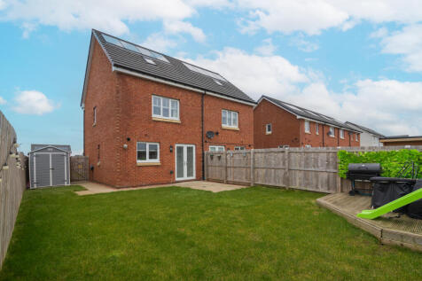 56 Barskiven Circle Paisley PA1 2FA 3L-38