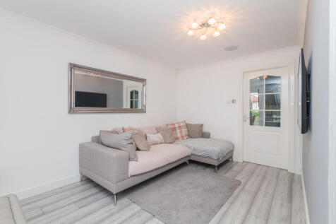 40 arkleston drive pa1 3en 3L-1