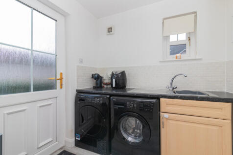 40 arkleston drive pa1 3en 3L-15