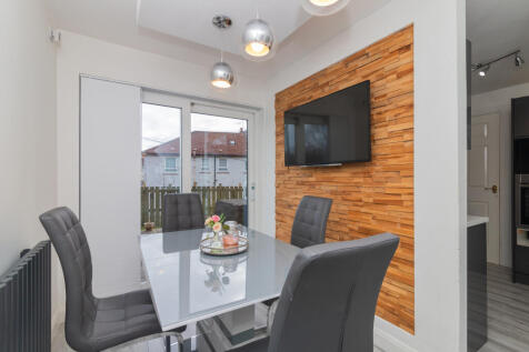 40 arkleston drive pa1 3en 3L-7