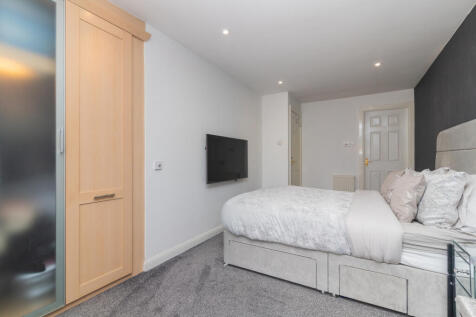 40 arkleston drive pa1 3en 3L-32