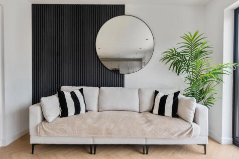 SITTING AREA