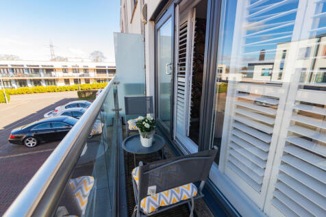 9 hugh mciver avenue 4b lesley-27