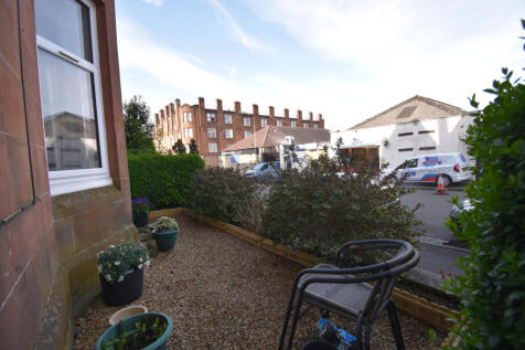private front garden