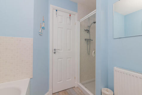 42 Strathcarron Drive, Paisley PA27AW-28