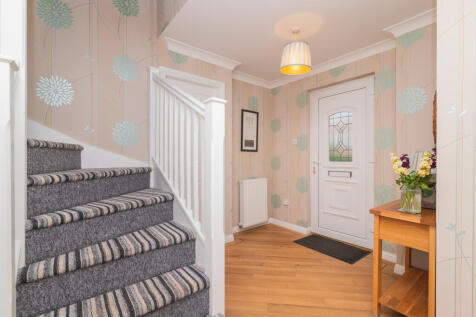 42 Strathcarron Drive, Paisley PA27AW-15