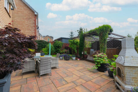 42 Strathcarron Drive, Paisley PA27AW-35
