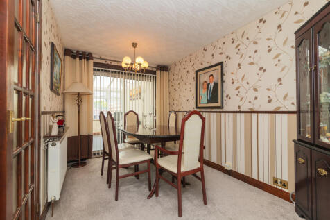 62 Ralston Path Crookston Glasgow G52 3LP-18