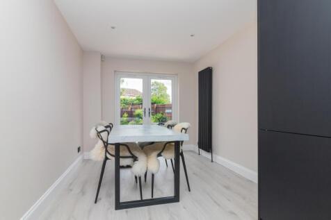 50 Fischer Gardens, Paisley L-19