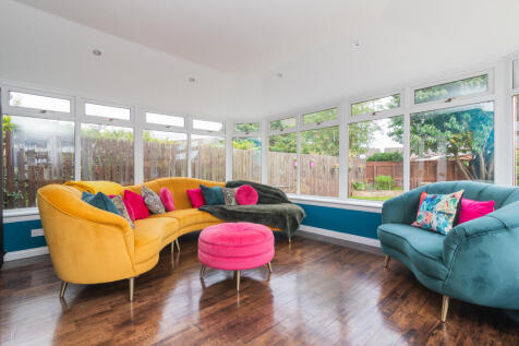 50 Fischer Gardens, Paisley L-8