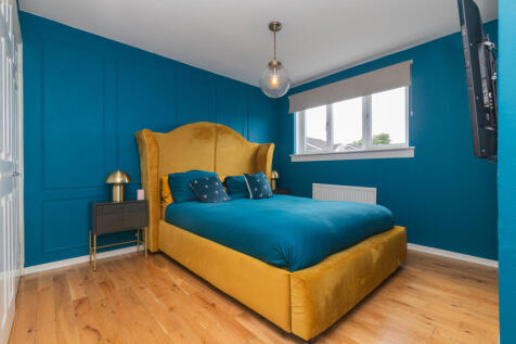 50 Fischer Gardens, Paisley L-36