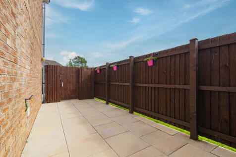 50 Fischer Gardens, Paisley L-27