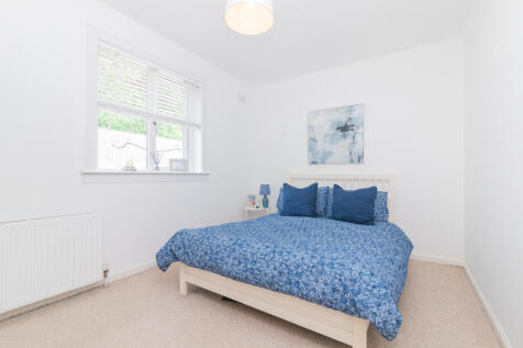 28 craw Road Paisley-21