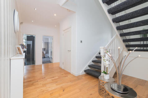 28 craw Road Paisley-16