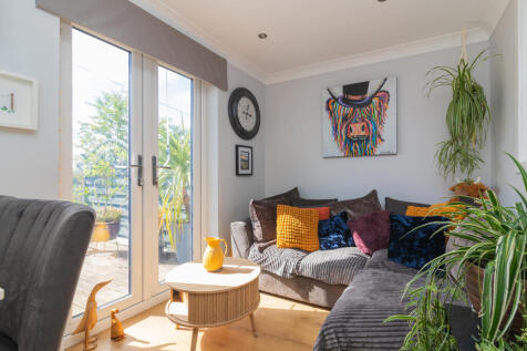 23 Linnet Avenue L-11