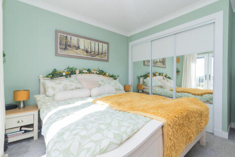 23 Linnet Avenue L-25