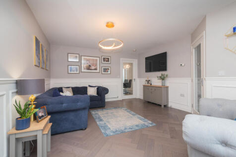 81 rosemont place, Barrhead g78 1fe L-6