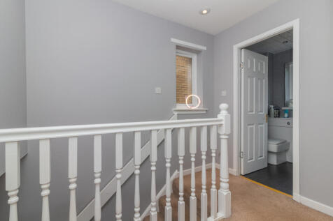 91 Greenlaw crescent L-36