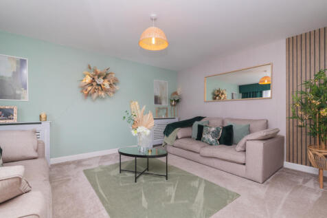 4 Glengariff Way Elderslie  PA5 9BY L-31