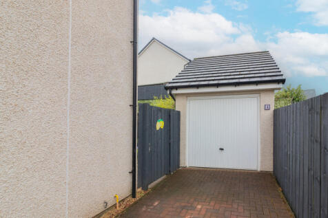 4 Glengariff Way Elderslie  PA5 9BY L-6