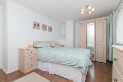 142 brediland road, linwood-23