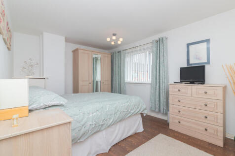 142 brediland road, linwood-22