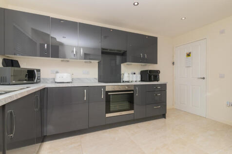 85 barskiven Road L-4