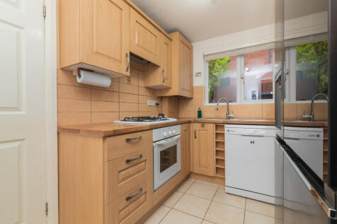 29 sandielands avenue pa8 7bp-12