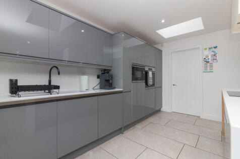 41 Kinpurnie Road, Paisley, PA1 2HG-12