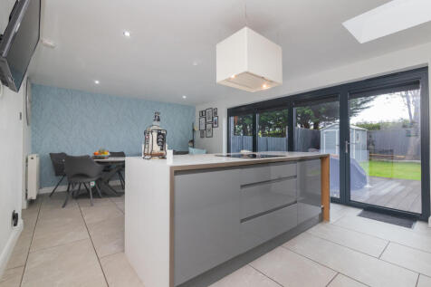 41 Kinpurnie Road, Paisley, PA1 2HG-10