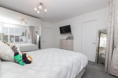 41 Kinpurnie Road, Paisley, PA1 2HG-25