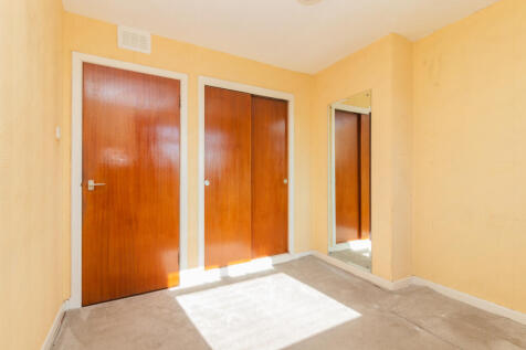 68 Hazelwood road Bridge of weir-8