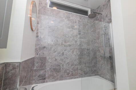 31-2, Whitehaugh Drive, Paisley, Renfrewshire, PA1
