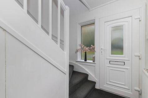 100 Glenburn Road PA2 8HP L-17