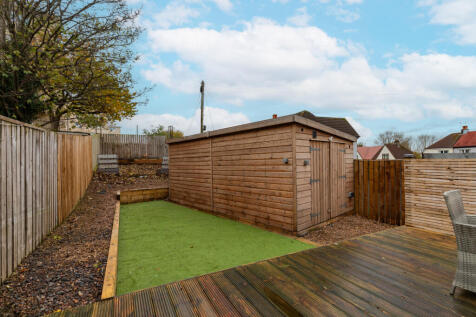 16, Renshaw Road, Elderslie,  Renfrewshire, PA5 9L