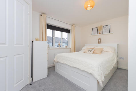 47 Barskiven Circle pa1 2fa-28