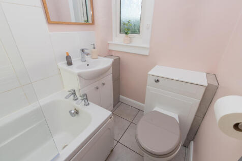 41 Green Road Paisley L -9