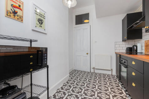 25 -1 Whitehaugh Drive, PA1 3PG-11 - Copy