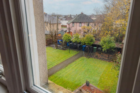 25 -1 Whitehaugh Drive, PA1 3PG-16